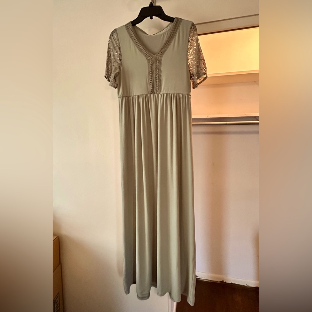 Olive Green Maxi with Crochet Sleeves, Large